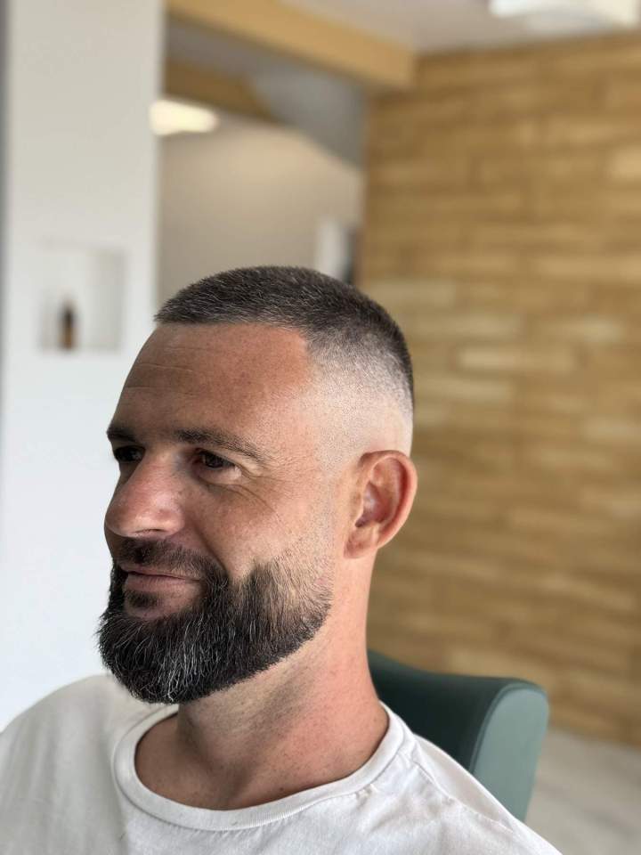 Coupes de cheveux modernes pour homme Martinique